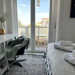 Com Casa De Banho Privativo Séjour chez l'habitant Amadora