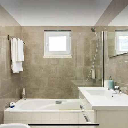 Homestay Com Casa De Banho Privativo *