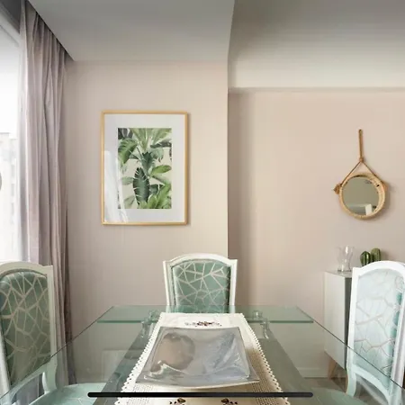 Com Casa De Banho Privativo