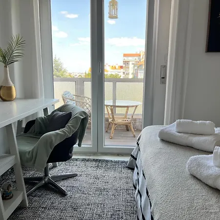 Com Casa De Banho Privativo Homestay Amadora