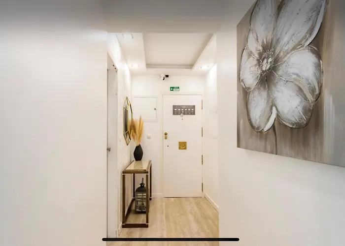 Com Casa De Banho Privativo *