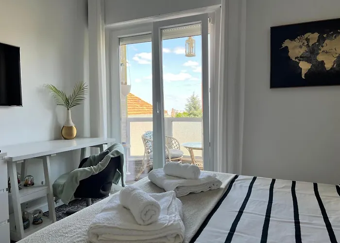 Com Casa De Banho Privativo Quarto em Acomodações Particulares