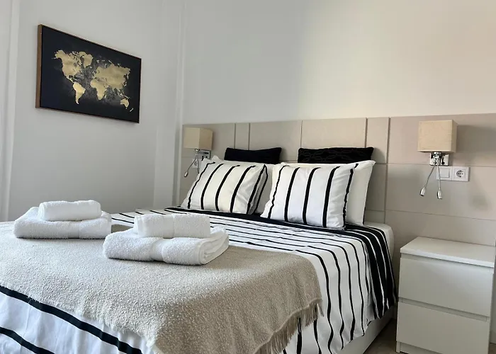 Quarto em Acomodações Particulares Com Casa De Banho Privativo Amadora